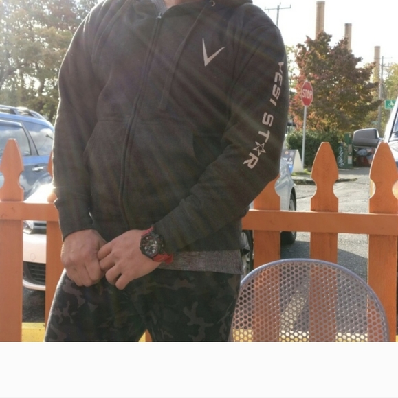 Vesi Star Cotton Hoodie, Zipper, Front Pockets - Picture 3 of 6